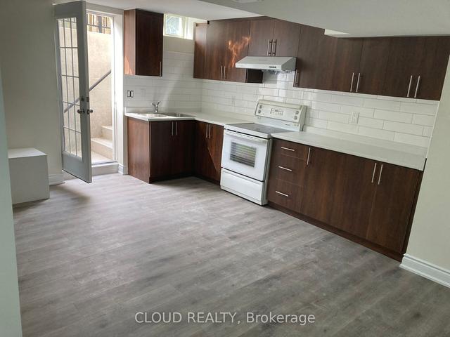 3820 Thomas St, House detached with 1 bedrooms, 1 bathrooms and 1 parking in Mississauga ON | Image 11