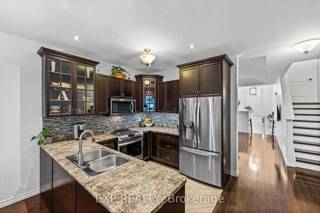 829 Bertrand Terr, House detached with 3 bedrooms, 3 bathrooms and 4 parking in Peterborough ON | Image 17