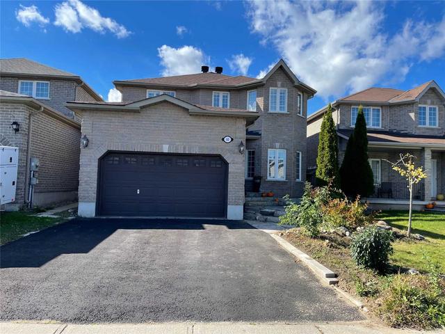 40 Lamont Cres, House detached with 3 bedrooms, 4 bathrooms and 4 parking in Barrie ON | Image 1