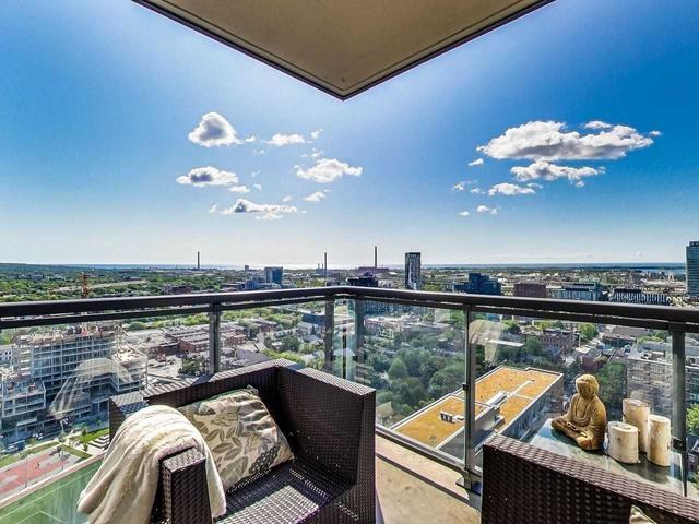 2502 - 55 Regent Park Blvd, Condo with 2 bedrooms, 2 bathrooms and 0 parking in Toronto ON | Image 5