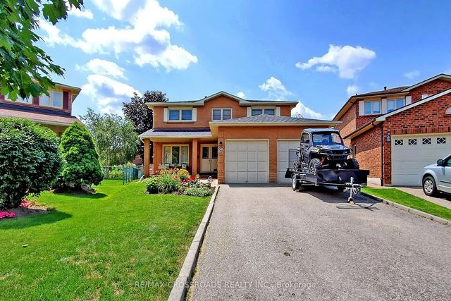 29 Glouster Crt, House detached with 4 bedrooms, 3 bathrooms and 6 parking in Richmond Hill ON | Image 12