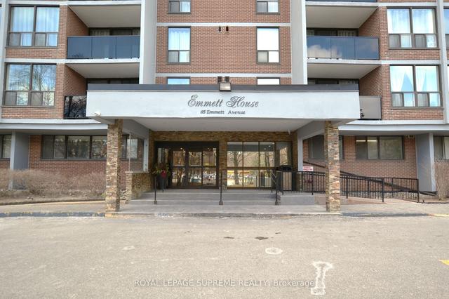 907 - 85 Emmett Ave, Condo with 1 bedrooms, 1 bathrooms and 1 parking in Toronto ON | Image 11