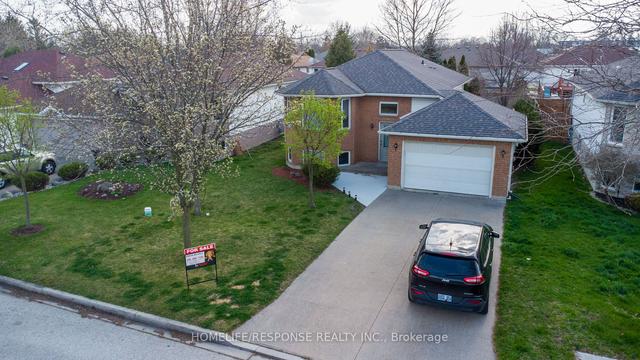 3825 Maguire St W, House detached with 3 bedrooms, 2 bathrooms and 5 parking in Windsor ON | Image 25