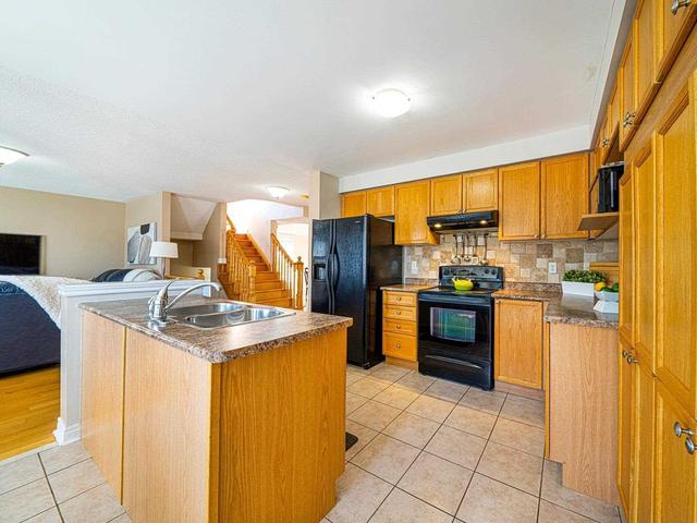 39 Ian Dr, House detached with 4 bedrooms, 3 bathrooms and 4 parking in Georgina ON | Image 9
