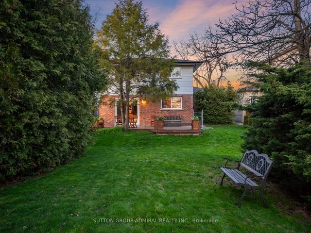 52a Cedar Brae Blvd, House detached with 4 bedrooms, 2 bathrooms and 5.5 parking in Toronto ON | Image 28