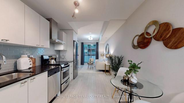 901 - 51 East Liberty St, Condo with 1 bedrooms, 2 bathrooms and 0 parking in Toronto ON | Image 3