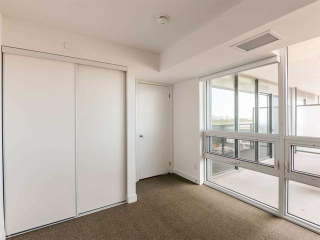 1201 - 160 Flemington Rd, Condo with 2 bedrooms, 1 bathrooms and 1 parking in Toronto ON | Image 10