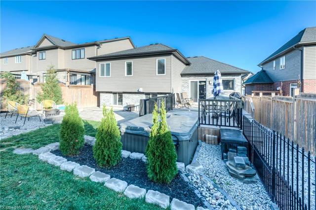 420 Alan Crescent, House detached with 3 bedrooms, 3 bathrooms and 4 parking in Woodstock ON | Image 6