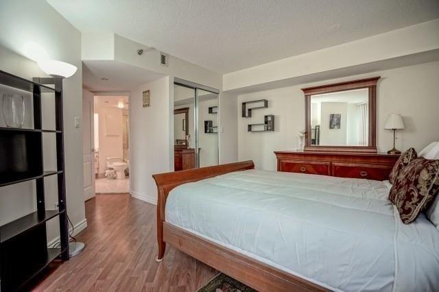 1500 - 38 Elm St, Condo with 1 bedrooms, 1 bathrooms and 0 parking in Toronto ON | Image 5