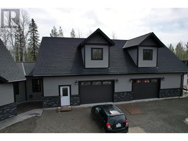 7048 Stockyard Road, House detached with 3 bedrooms, 4 bathrooms and null parking in Cariboo L BC | Image 5