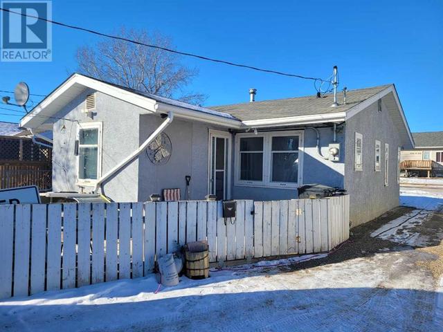 4705 54 Avenue, House detached with 1 bedrooms, 1 bathrooms and 3 parking in Grimshaw AB | Image 25