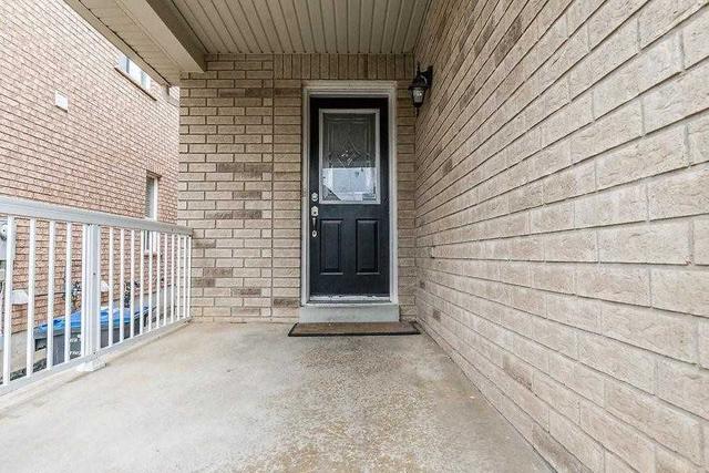 40 Cadillac Cres, House semidetached with 3 bedrooms, 4 bathrooms and 3 parking in Brampton ON | Image 24