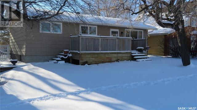 609 Poplar Street, House detached with 5 bedrooms, 2 bathrooms and null parking in Wolseley SK | Image 36