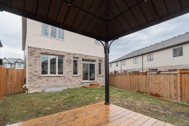 651 Wild Rye St, House detached with 4 bedrooms, 3 bathrooms and 4 parking in Waterloo ON | Image 33