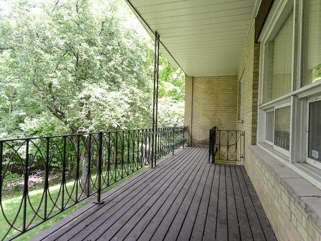 42 Purdon Dr, House detached with 3 bedrooms, 4 bathrooms and 6 parking in Toronto ON | Image 19