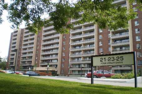 101 - 25 Four Winds Dr, Condo with 2 bedrooms, 1 bathrooms and 1 parking in Toronto ON | Image 1