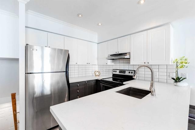 605 - 12 Sudbury St, Townhouse with 2 bedrooms, 1 bathrooms and 1 parking in Toronto ON | Image 23