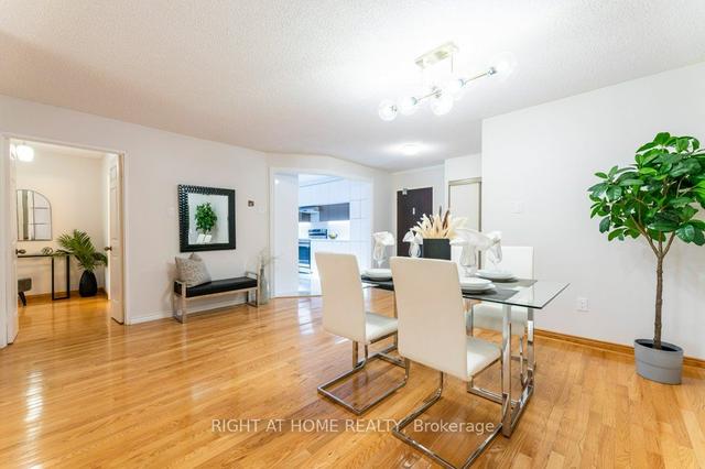 207 - 33 Elmhurst Ave, Condo with 2 bedrooms, 2 bathrooms and 1 parking in Toronto ON | Image 2