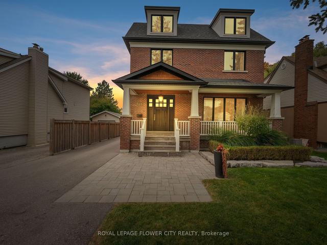 114 Wood Lane, House detached with 4 bedrooms, 6 bathrooms and 10 parking in Richmond Hill ON | Image 1