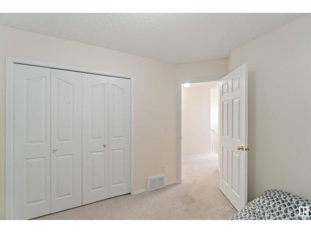 9815 180a Av Nw, House detached with 4 bedrooms, 2 bathrooms and null parking in Edmonton AB | Image 24