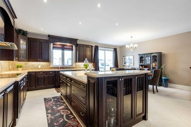 1294 Wanless Dr, House detached with 3 bedrooms, 3 bathrooms and 10 parking in Brampton ON | Image 8