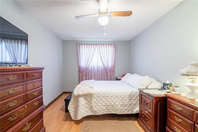 52 Greenmeadow Court, House detached with 3 bedrooms, 2 bathrooms and 4 parking in St. Catharines ON | Image 19