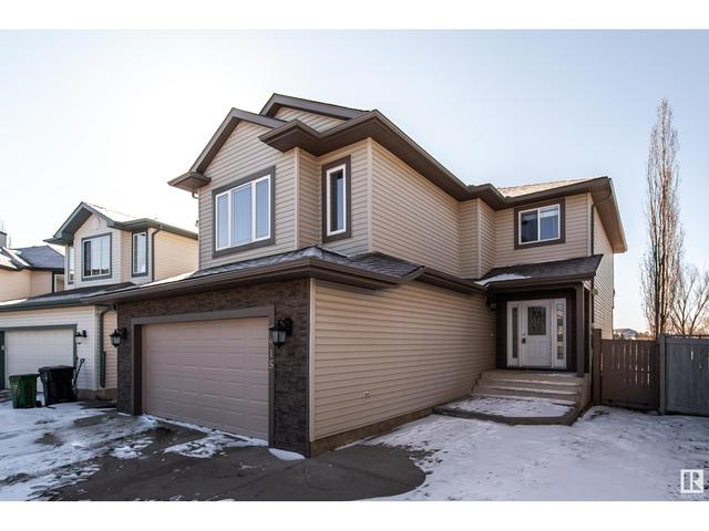 7915 3 Av Sw, House detached with 3 bedrooms, 3 bathrooms and null parking in Edmonton AB | Image 58