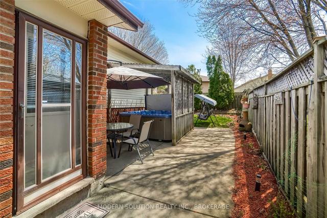 50 Allanbrook St, House detached with 3 bedrooms, 2 bathrooms and 4 parking in Hamilton ON | Image 27