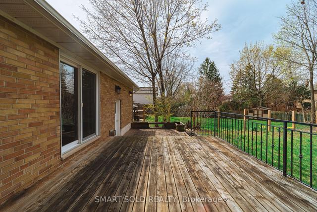 190 Maxome Ave, House detached with 3 bedrooms, 3 bathrooms and 6 parking in Toronto ON | Image 31