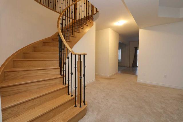 1829 Douglas Langtree Dr, House detached with 4 bedrooms, 4 bathrooms and 4 parking in Oshawa ON | Image 12