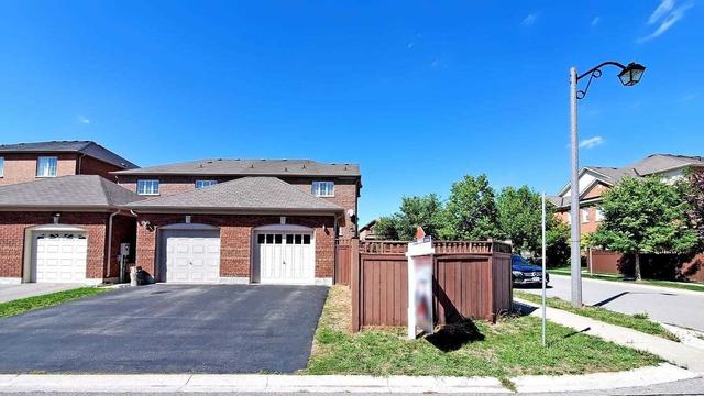 473 White's Hill Ave, House attached with 3 bedrooms, 3 bathrooms and 2 parking in Markham ON | Image 3