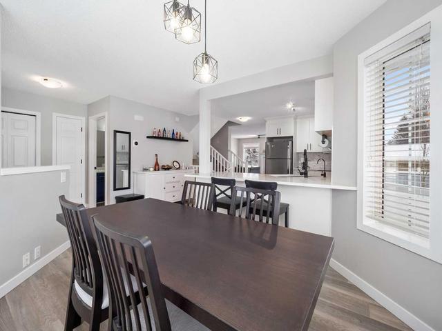 33 Silvergrove Close Nw, Home with 3 bedrooms, 2 bathrooms and 1 parking in Calgary AB | Image 9