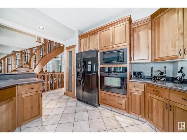 7716 83 Av Nw, House detached with 4 bedrooms, 3 bathrooms and 10 parking in Edmonton AB | Image 14