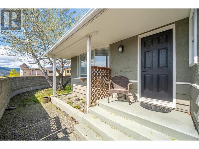 1298 Government Street, House detached with 3 bedrooms, 1 bathrooms and 1 parking in Penticton BC | Image 44
