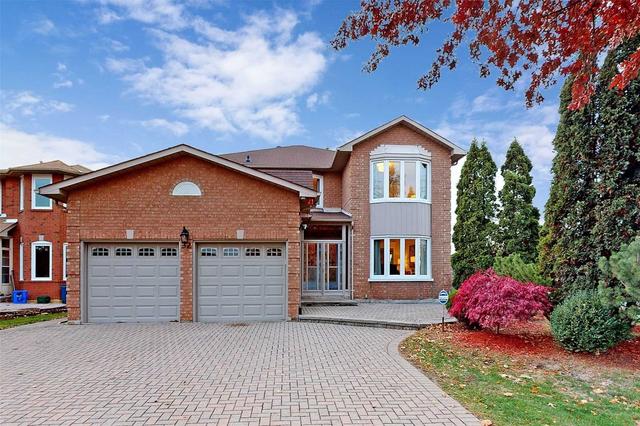 32 Tenbury Dr, House detached with 4 bedrooms, 3 bathrooms and 6 parking in Markham ON | Image 1