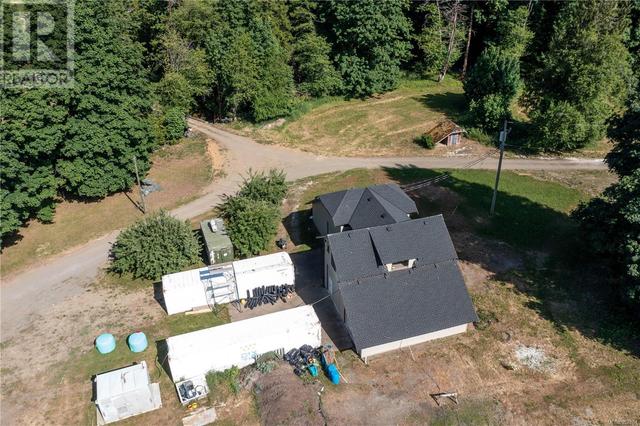 8991 Island Hwy S, House detached with 2 bedrooms, 1 bathrooms and 10 parking in Comox Valley A BC | Image 14