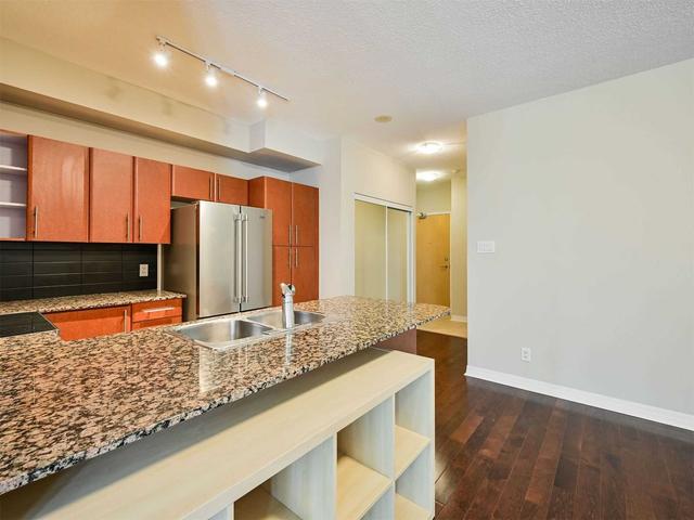 702 - 3515 Kariya Dr, Condo with 2 bedrooms, 2 bathrooms and 1 parking in Mississauga ON | Image 27