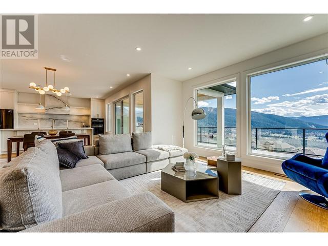 7155 Apex Drive, House detached with 4 bedrooms, 2 bathrooms and 2 parking in Vernon BC | Image 35