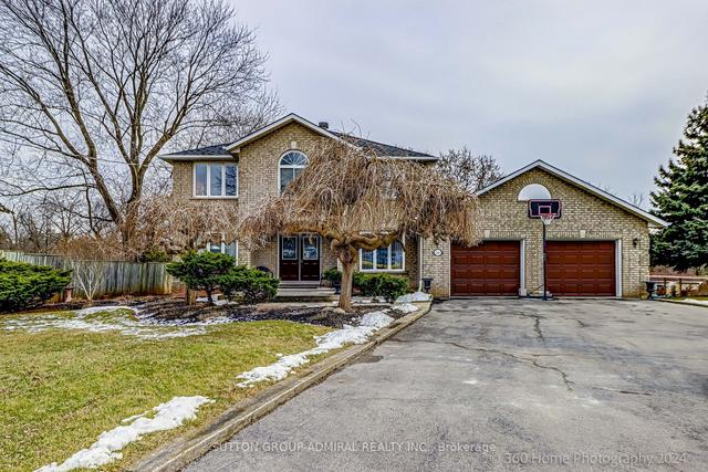 266 Sumach Dr, House detached with 4 bedrooms, 4 bathrooms and 8 parking in Burlington ON | Image 1