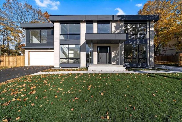 40 Mattice Rd, House detached with 4 bedrooms, 6 bathrooms and 6 parking in Toronto ON | Image 1