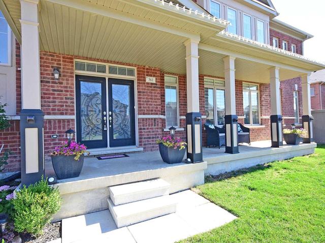 361 Robert Parkinson Dr, House detached with 4 bedrooms, 3 bathrooms and 3 parking in Brampton ON | Image 2