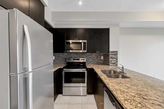 365 - 515 Kingbird Grve, House attached with 2 bedrooms, 3 bathrooms and 1 parking in Toronto ON | Image 38