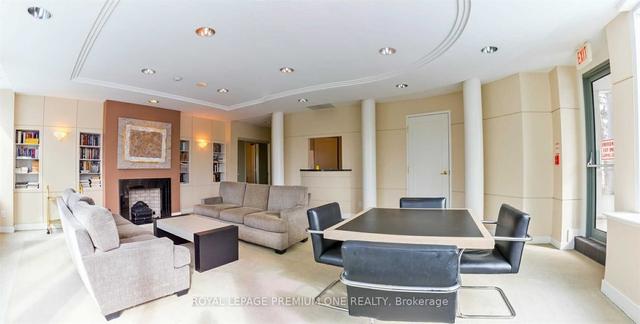 9 - 1 Watergarden Way, Condo with 1 bedrooms, 1 bathrooms and 1 parking in Toronto ON | Image 32
