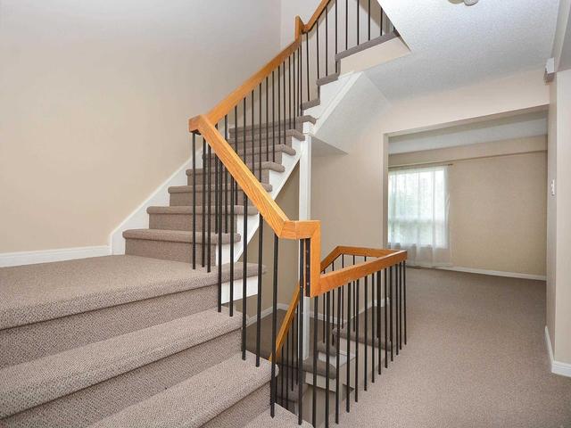 16 - 333 Meadows Blvd, Townhouse with 3 bedrooms, 2 bathrooms and 1 parking in Mississauga ON | Image 9
