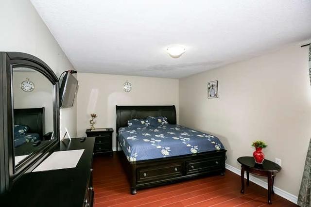 2302 - 18 Knightsbridge Rd, Condo with 3 bedrooms, 2 bathrooms and 1 parking in Brampton ON | Image 35