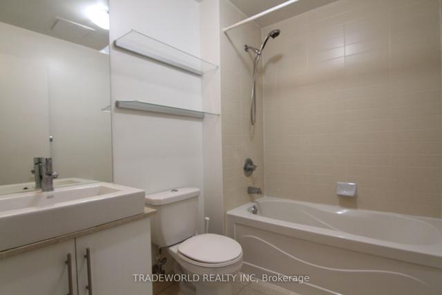 1206 - 55 Bremner Blvd, Condo with 1 bedrooms, 1 bathrooms and 0 parking in Toronto ON | Image 12