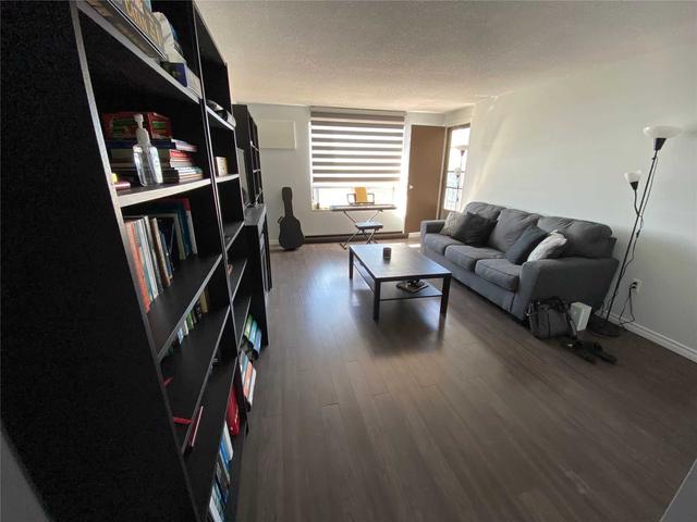 1204 - 64 Benton St, Condo with 1 bedrooms, 1 bathrooms and 1 parking in Kitchener ON | Image 7