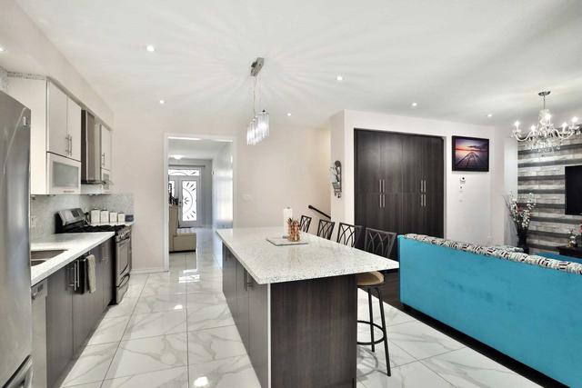 16 West Glen Ave, House detached with 4 bedrooms, 5 bathrooms and 6 parking in Hamilton ON | Image 8