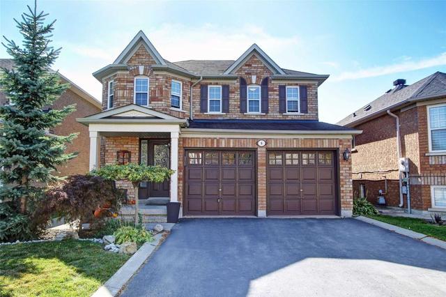 6 Clovercrest Dr N, House detached with 3 bedrooms, 3 bathrooms and 4 parking in Brampton ON | Image 1