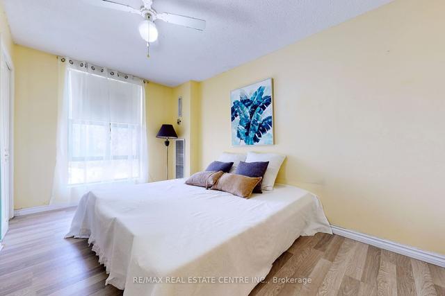 404 - 4 Kings Cross Rd, Condo with 2 bedrooms, 1 bathrooms and 1 parking in Brampton ON | Image 26